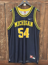 Load image into Gallery viewer, Robert Traylor Michigan Wolverines Vintage 90s Nike Basketball Jersey Navy ABC Vintage 