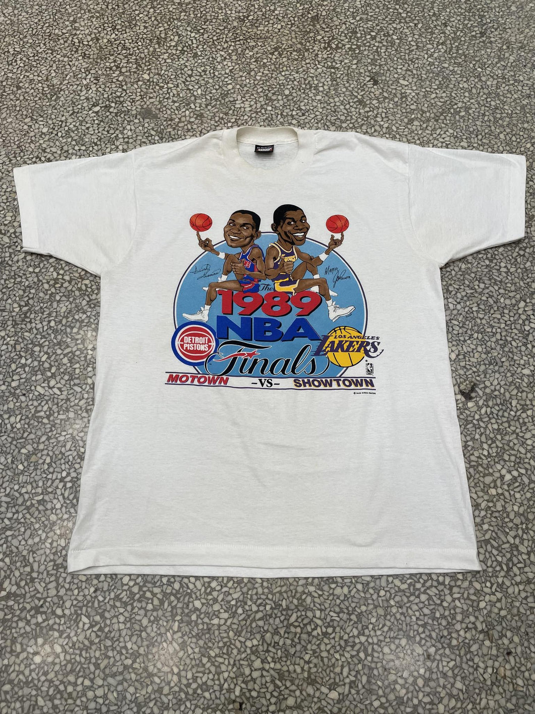 VINTAGE NEW 1989 NBA Finals T-Shirt Motown Showtown, Detroit Pistons LA  Lakers