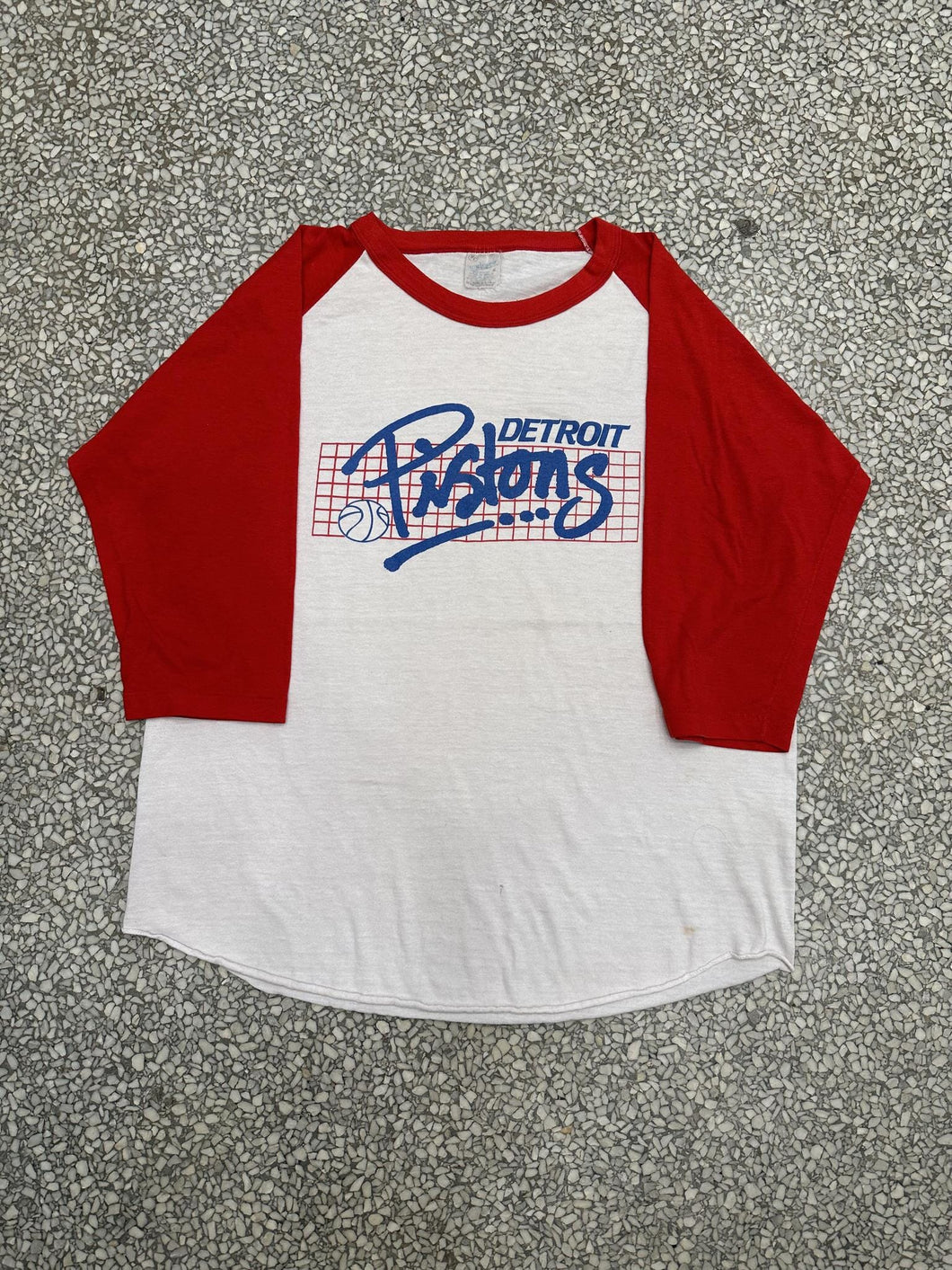 Detroit Pistons Vintage 80s Raglan Tee Paper Thin White Red ABC Vintage 