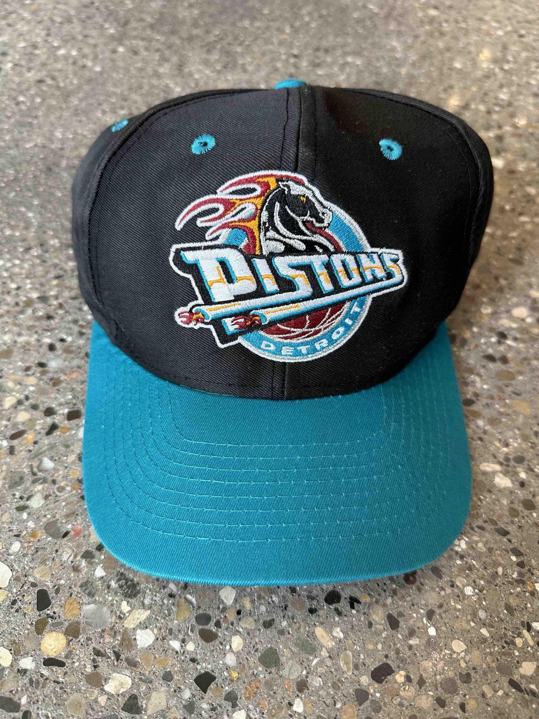 Detroit Pistons Vintage 90s OG Horse Logo Snapback Black Teal ABC Vintage 