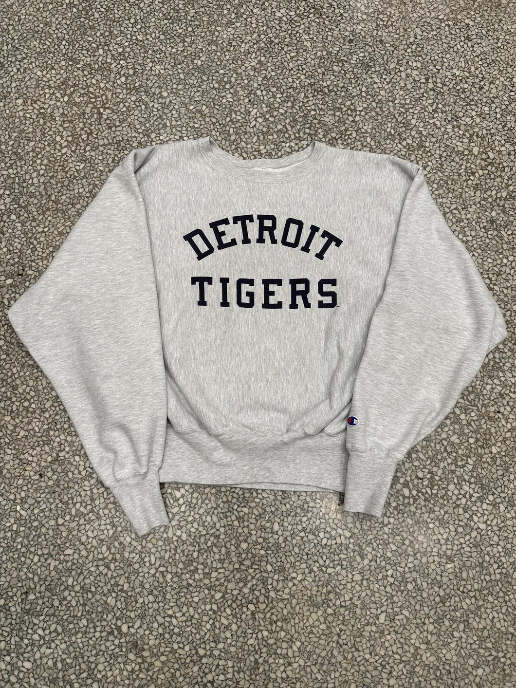 Detroit Tigers Vintage 90s Champion Reverse Weave Crewneck Faded Grey ABC Vintage 
