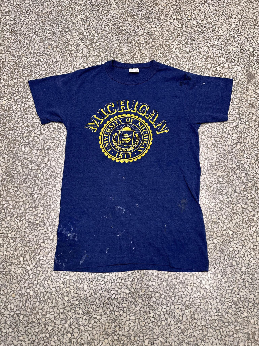 Michigan Wolverines Vintage 70s Crest Paper Thin Faded Navy ABC Vintage 