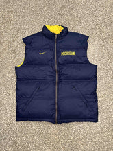 Load image into Gallery viewer, Michigan Wolverines Vintage 90s Nike Reversible Puffer Vest ABC Vintage 