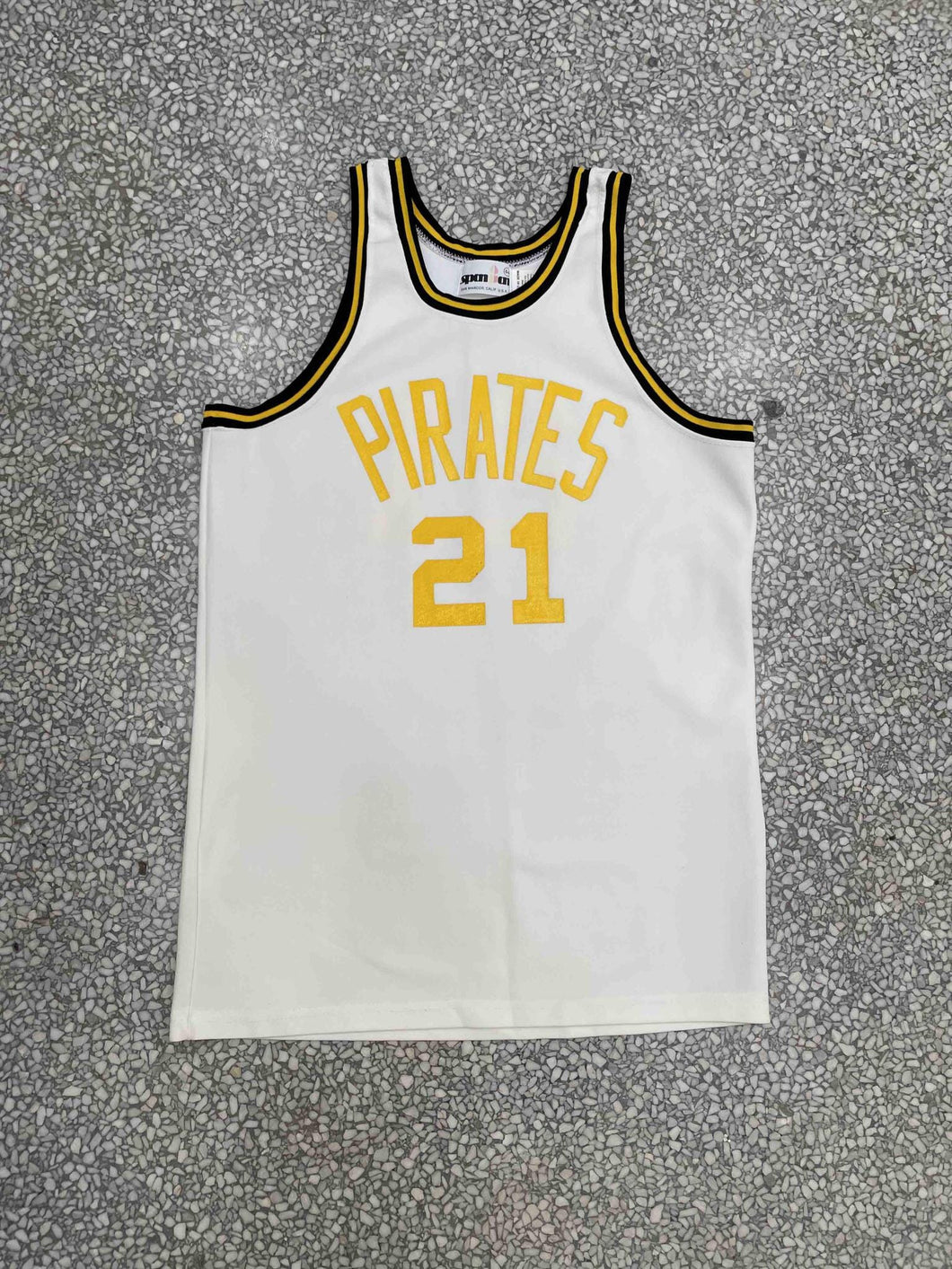 Pirates Vintage 80/90s Basketball Jersey Cream ABC Vintage 